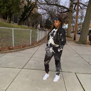 Meet your Posher, Jordan